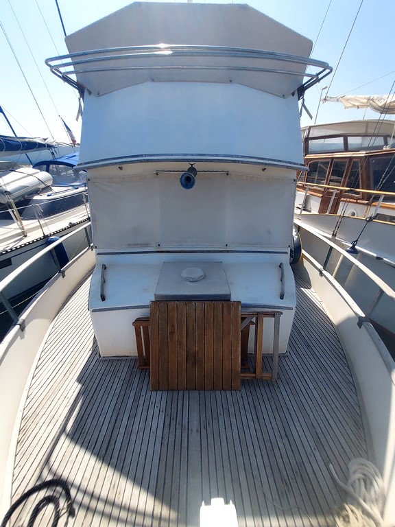 slider 20 American Marine Grand Banks 36